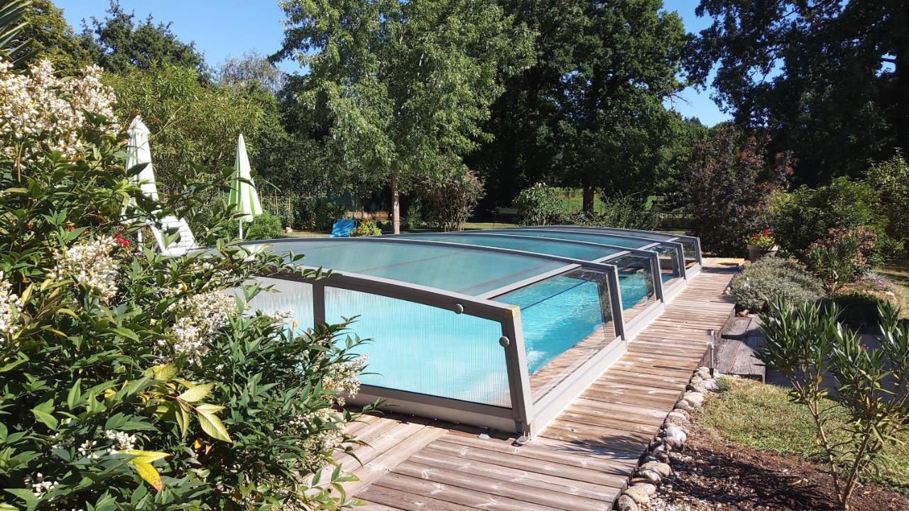 Villa Le Poulailler De La Chayrie à Lacapelle-Marival Extérieur photo